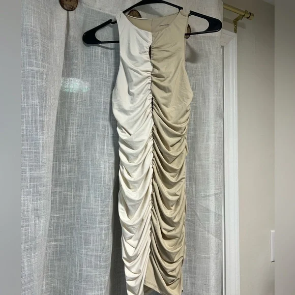 Abercrombie dress - Picture 1 of 3